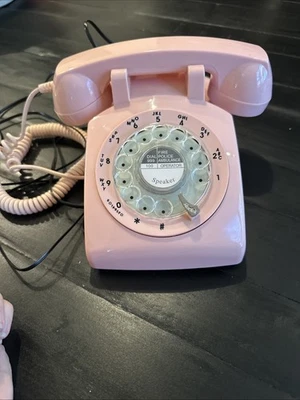 1960's Style Pink Retro Old Fashioned Rotary Dial Telephone - Image 1 of 4