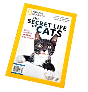 National Geographic Magazine *The SECRET LIFE of CATS* - Picture 1 of 4