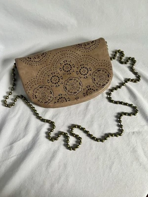 T-Shirt and Jeans Vegan Leather Crossbody Bag Brown with Gold Hardware Purse - Imagem 1 de 4