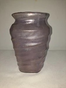 Consolidated Catalonian Amethyst 6” triangle vase - Picture 1 of 5