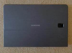 Samsung Electronics EJ-FT830UBEGUJ Galaxy Tab S4 Book Cover Tastatur, offene Box - Bild 1 von 5