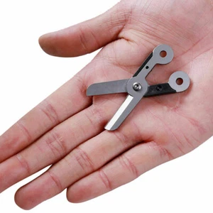 1x Mini Gadget Keychain Survival Spring EDC Scissors Gear Pocket Scissor Cutter - Bild 1 von 12