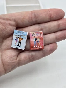 1:12 Scale Dollhouse Display Miniature Mini Book Icebreaker & Wildfire - Picture 1 of 3
