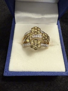 Diamond 14k Yellow Gold Ring size 7 - Picture 1 of 5