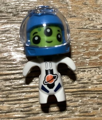 Lego Minifigura Astronauta Extraterrestre Espacial de Lego City Laboratorio de Ciencias Espaciales 60439 Foto 1 de 3