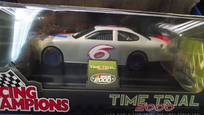 Racing Champions-1/24-Time Trial-on stand-imprimación pintura-Mark Martin-2000 Foto 1 de 2