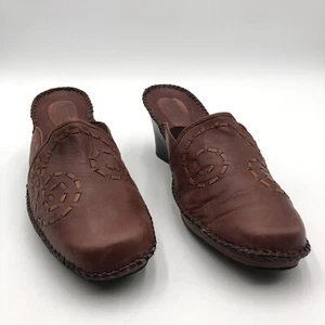 Clarks Artisan Mules Women's 9 M Brown Leather Wedge Heel Decorative Stitching - Bild 1 von 20