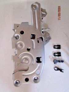 1978 - 1982 CORVETTE (RT PASSENGER SIDE) DOOR LOCK LATCH - Picture 1 of 6
