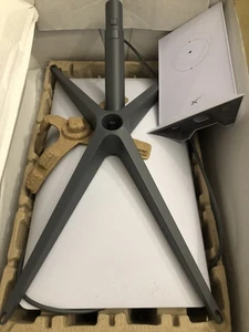 Zestaw anteny satelitarnej Starlink V2 Gen 1 z routerem - UTA-212 i UTR-211 - Zdjęcie 1 z 1