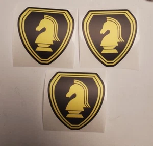 KNIGHT INDUSTRIES Adesivo logo scudo • Knight Rider confezione da 3 LOTTO - Foto 1 di 9