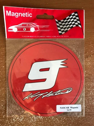 KASEY KAHNE #9 ROUND 5" MAGNET NEW IN PACKAGE NASCAR LICENSED Cover