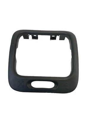 1999-2004 Chevrolet Tracker Dash A/C Right Passenger Air Vent Cover Bezel Trim - Image 1 of 4