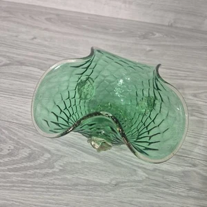 Green Hand Blown Glass Bonbon Candy Sweet Bowl Vintage - Picture 1 of 7