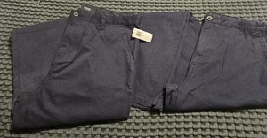 2 Paar Jungen Old Navy marineblau khaki Hosen Größe 18 plus verstellbarer Bund 1 neu mit Etikett  - Bild 1 von 4