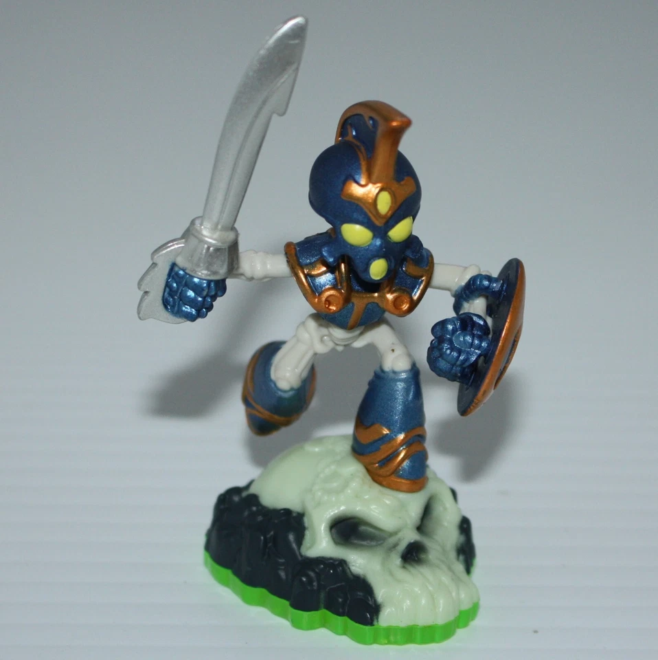 Skylanders Spyro's Adventure Undead Element Figura Chop Chop con Tarjeta y Pegatina Foto 1 de 1