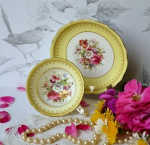 VTG Hammersley Bone China 2 pc TEA CUP SAUCER SET - FLOWERS pat. 2514  - Imagen 1 de 11