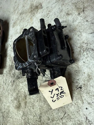 Carburador Yamaha Waverunner VXR WRB650 1995 Foto 1 de 4