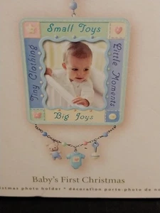 Nuovo Hallmark Keepsake BABY’S FIRST decorazione natalizia portafoto blu 2007 - Foto 1 di 3