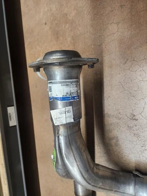 FC4Z5246A FC4Z-5246-A OEM EXHAUST PIPE FORD F59 F650 Foto 1 de 3