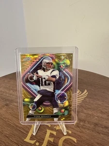 2023 Topps Composite Cosmic Chrome Gold Interstellar Refractor /50 Tom Brady - Bild 1 von 3