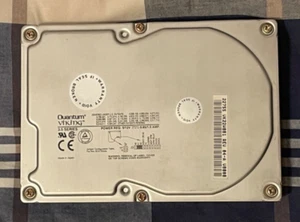 2275S QUANTUM 2.5GB Viking HDD SCSI 3.5" Hard disk VK22W881 Rev 04-A - Photo 1/5