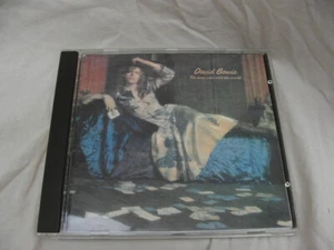 DAVID BOWIE MAN WHO SOLD THE WORLD 1990 USA REMASTER BONUS TRACKS RYKO RYKODISC - Foto 1 di 5