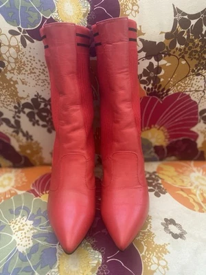Fendi Roma Mujer Talla 40 Rojo Tejido Calcetín Bota Rockoko Stiletto Tacón Defectuoso Foto 1 de 4