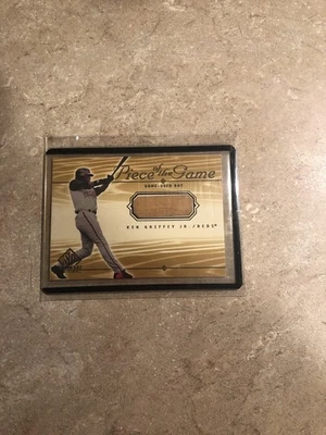 2000 UD SP Game Bat Edition Ken Griffey Jr. (MEM) NO KG! - Image 1 of 2