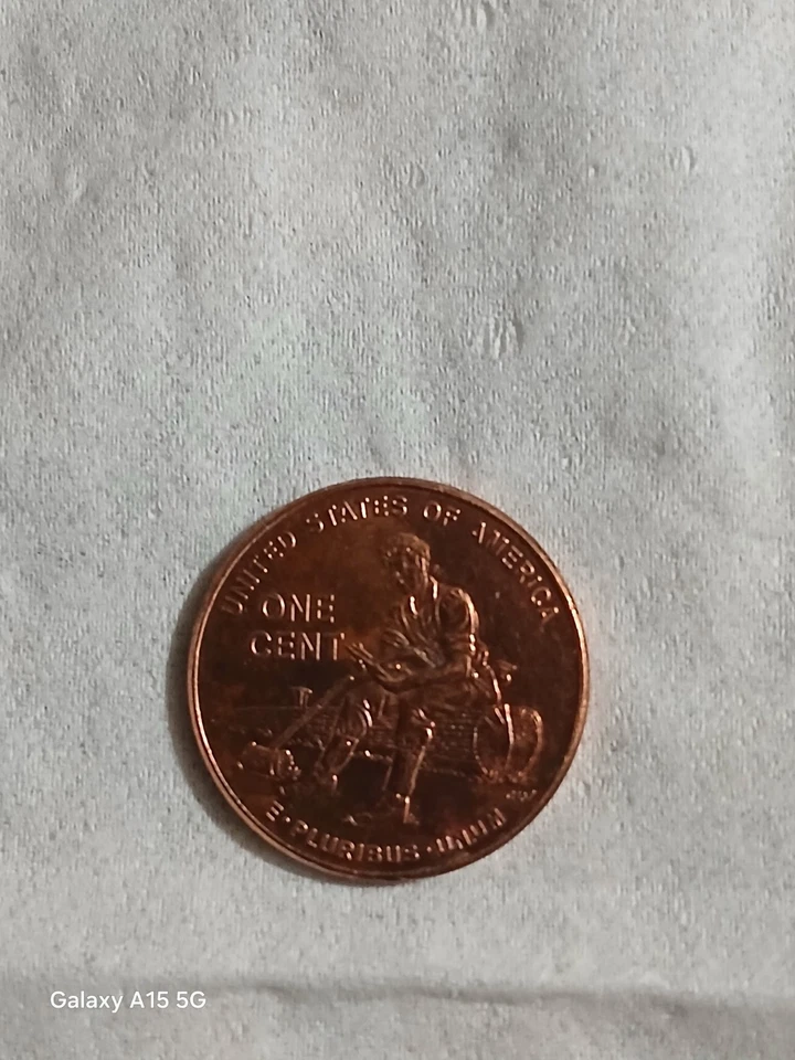 2009 lincoln memorial bicentennial penny - Formative Years - NO MINT MARK RARE🔥 - Image 1 of 3