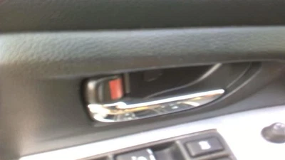 Maçaneta interna CROSSTREK 2016 30652681 - Imagem 1 de 4