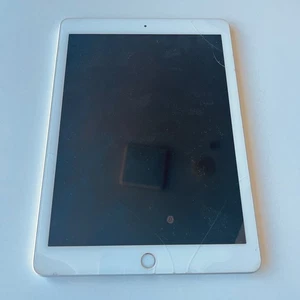 Silver Apple iPad Air 2 A1566 For Parts Only Not Working Screen Cracked - Picture 1 of 12