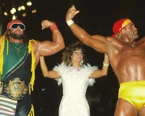 MACHO MAN RANDY SAVAGE MISS ELIZABETH & HULK HOGAN 8X10 PHOTO WRESTLING PICTURE - Picture 1 of 1