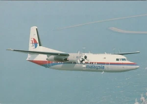 Aviation Postcard - Malaysia Airlines Fokker 50 Aeroplane, Unused RR21977 - Picture 1 of 2