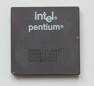 Socket 7 Processor CPU - Intel Pentium 133 - 133MHz - SY022 - TESTED - Picture 1 of 2