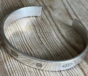 Artisan Lovely Minimalist Design Hand Made Silver 925 Hallmarked Cuff Bracelet - Picture 1 of 15