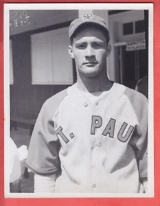 1938   ST PAUL SAINTS  6 X 8   GLOSSY   TYPE 1     ORVAL GROVE...ROOKIE - Picture 1 of 2