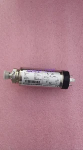 1pcs New HYDAC EDS345-1-100-Y00(no box) - Picture 1 of 2