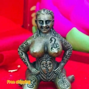 Amuleto Tailandés Mae Po Kruba Wang Llama Dinero Oro Amor Buena Suerte Sexo Fortuna Manit - Imagen 1 de 6