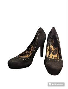 Jessica Simpson Damen-Pumps Größe 9 schwarz aus Wildleder silber mit Nieten Debbie - Bild 1 von 6