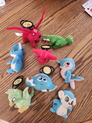 Lote de 8 peluches vintage Neopets McDonald's 2005  Foto 1 de 4