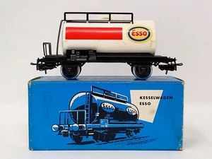 MARKLIN H0 4501 / DB Wagon Citerne Esso / Ep. III - IV / Originelle Boîte '60s - Imagen 1 de 9