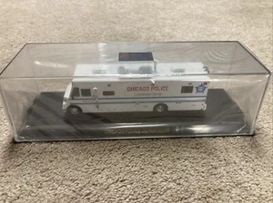 CODE 3 COLLECTIBLES Chicago Police Department LDV Command Truck - Picture 1 of 5