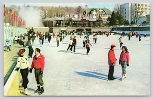 Postal Patinadores sobre Hielo Concord Hotel Resort Kiamesha Lake Nueva York - Deportes de Invierno - Imagen 1 de 2