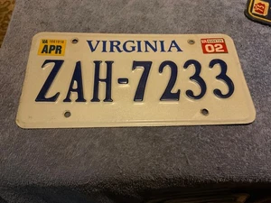 Matrícula Virginia ZAH 7233 2002 - Imagen 1 de 1