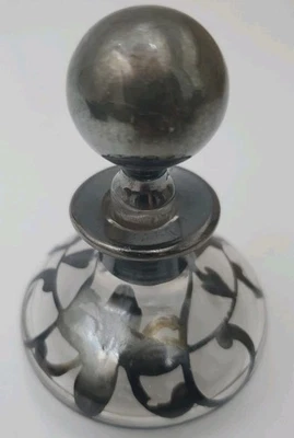 Antique Art Nouveau Silver Overlay Glass Scent/Perfume Bottle - Image 1 of 4