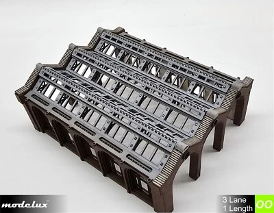 MODELUX 00 Gauge Cheltenham 3 Lane Engine Shed