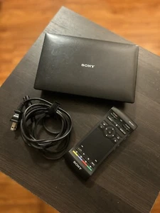 Reproductor multimedia de Internet Sony NSZ-GS8 con control remoto - Imagen 1 de 6