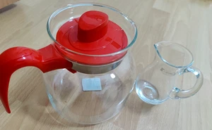 1,5 L Glas Kanne mit Deckel und Glas Sahnekännchen - Bild 1 von 8