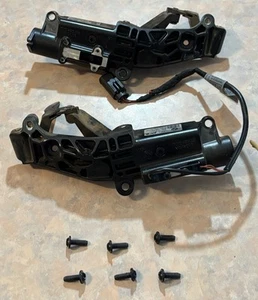 2003-2008- BMW Z4- Convertible- Top Latches- Locks-Left Driver & Right Passenger - Picture 1 of 7