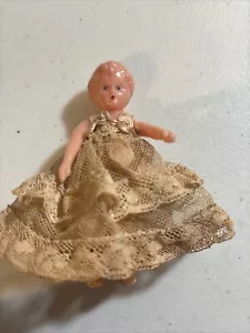 Vintage Puppe kleines handgefertigtes Kleid - Bild 1 von 10